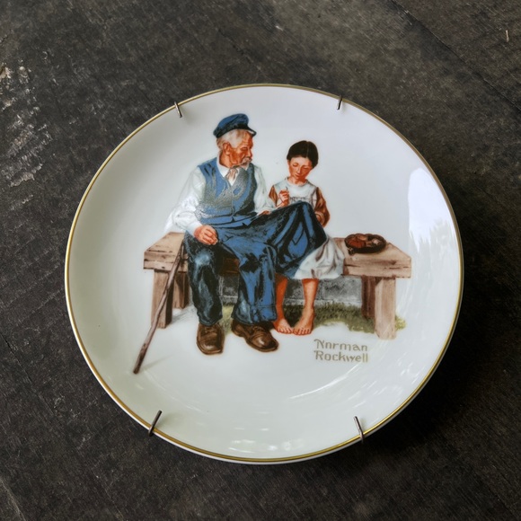 Norman Rockwell Collectible Decorative Plate  with fastening, hanging wall decor - Picture 1 of 6